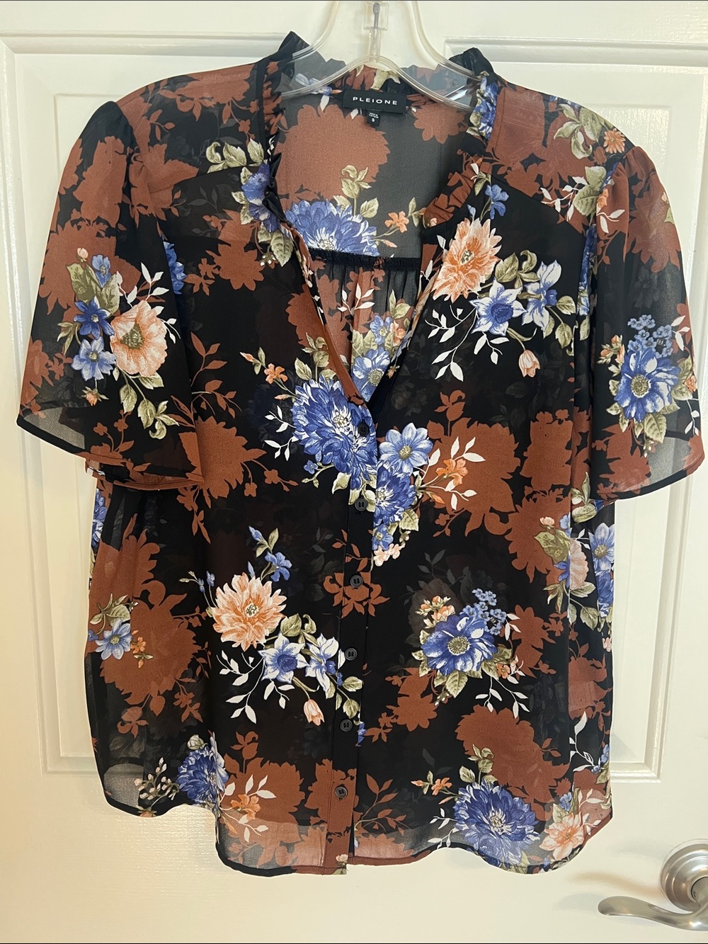 Pleione Black Floral Button-Up Short Sleeve Blouse with Rust and Blue Blooms